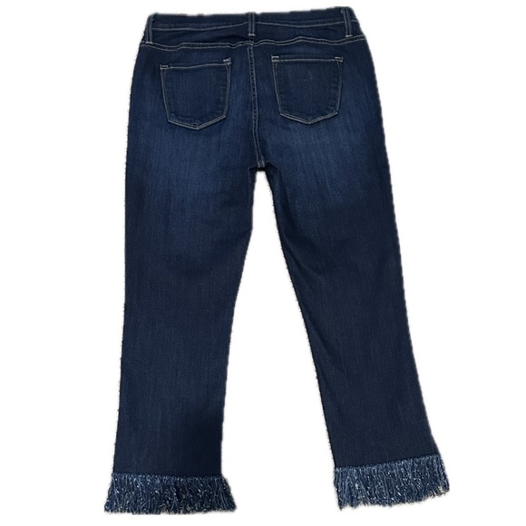 👖🌿 JUDY BLUE Dark Wash Boho Fringe Ankle Crop Jeans | Juniors 15 / Women’s 32 - Picture 2 of 3